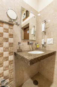 Baari the house fusion - Image 5