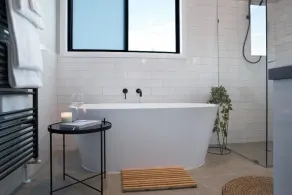 The Springs Retreat - Image 3