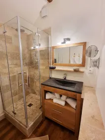 Atypical house for 2 with private jacuzzi - Image 2