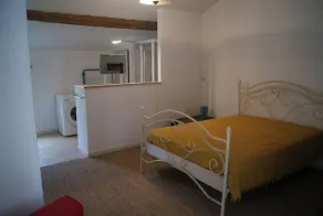 Comfortable two-room apartment in quiet village - Image 3