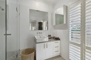 WAIRERE REST - High Country Couples Retreat - Outdoor Bath with Rural View - Image 3