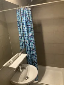 Loft med terrass på 24m2, pool, trädgård och garage. - Image 3