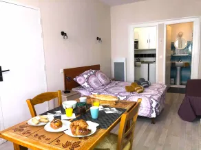 Comfortable apartment 100 metres from the spa - Image 5