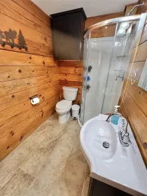 Camp Marcy Limit 8 3 Bedroom Cottage by RedAwning - Image 3