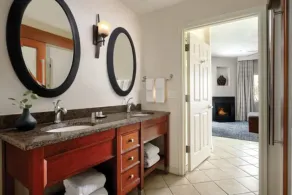 Sheraton Desert Oasis (2-Bedroom) - Image 3