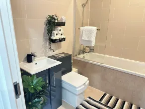 Goodrich Mews Apartment in Dudley - Image 5