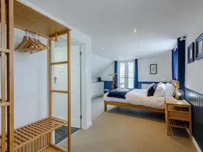 4 bedroom accommodation in Felpham, near Bognor Regis - Image 5