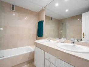 Exclusive Duplex Penthouse in Puerto Banus - Image 3