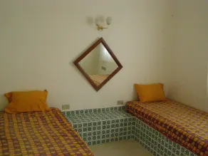 Precioso apartamento en planta baja en una villa - Image 5