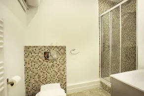 Rent a Room - Tracy apartment - Image 2