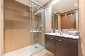 Appartement 'Avalon' avec vue sur la mer, Wi-Fi et climatisation - Image 3