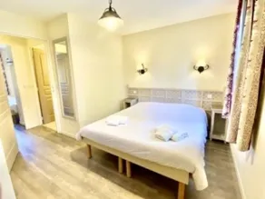 Maison de Vacances en Provence avec Piscine, Golf à Proximité, Fibre et Linge Haut de Gamme - Image 5