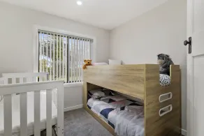 East coast hideaway beach retreat, Wifi & New 80 inch Sony QLED SMART TV - Image 4