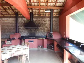 GRANJA PARA GRUPOS GRANDES: PISCINA, BARBACOA, LAGOS Y CABALLOS - Image 4