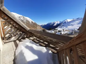 Studio cabin for 6 in Piau-Engaly with balcony and slopes view - Image 5