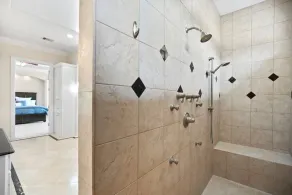 Bring Your Boat!  Luxe Lakefront ☀Pool☀Hot Tub☀Dock ☀ Close to Restaurants - Image 3