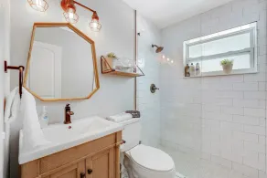 Remodeled Downtown Apartment #1 - Image 2