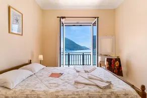 Appartement « Villa Captain Fotis 3 » acceptant les animaux, vue mer & balcon - Image 4