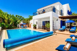 5BR Villa with Private Pool - Georgina by Premier - Image 3