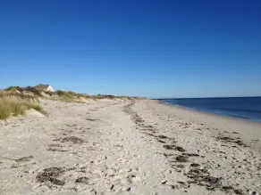 Smukke 3 soveværelser sommerhus med stort dæk og gå til privat strand! - Image 4