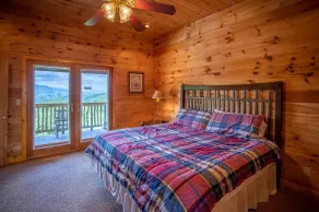Family Lodge with Sunset Views - Image 5