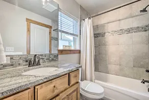 1 Mi to Downtown Loveland: Cozy Getaway! - Image 4