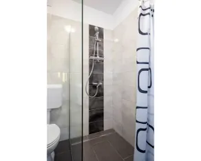 Lovely apartment for 4 people with WIFI, A/C, TV, terrace and pets allowed - Image 3