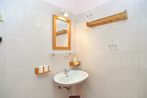Apartment 2155/53609 (Istria - Liznjan), 1700m from the beach - Image 3