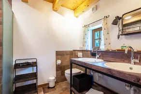 Chalet 'Franking' with Wi-Fi, Balcony & Terrace - Image 2
