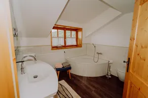 Quinta exclusivamente renovado para 2 pessoas com sauna, galeria e vista maravilhosa - Image 5