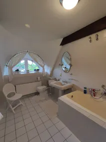 Ein gemütliches familiengeführtes Ferienhaus mit viel Platz unter einem Reetdach - Image 4