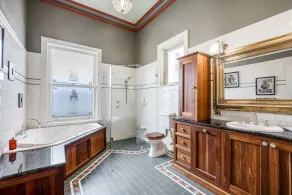 The Red Door: Expansive Home Pool 4 BR w Ensuites - Image 2