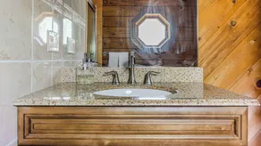 Pool+hot Tub, Firepit Near Hikes, Shops, Dining Cragswood Lodge by Avantstay - Image 5