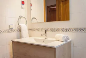Villa Primrosa - beautiful sea views - Image 3