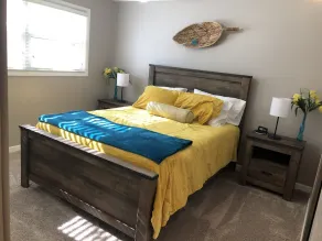 2 Bedroom Apartment Close to the Action - Image 4