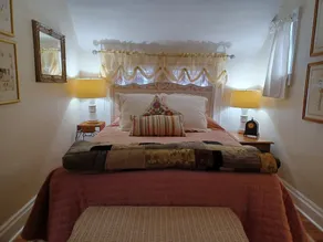This is it!! College View 2nd Story \"Tree House\" Suite 2-B  - Image 2