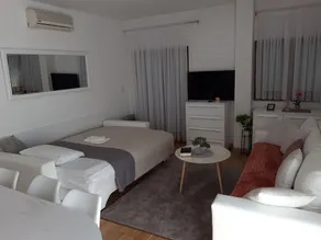 Vrhunski opremljen apartman udaljen 450 metara od crkve. sv. Jakova u Međugorju. - Image 4