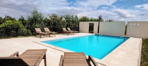 Charming Ancient Stables from the 17th c., 8 bedrooms, 16 guests across 350 sqm. - Image 3