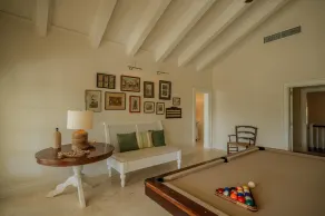 Luxury villa in golf resort near private beach - Image 4
