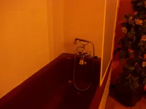 Stort hus med have (3000m2) og helt privat sikker swimmingpool - Image 4