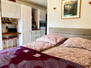 Holiday Flat - Image 5