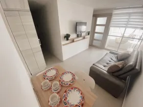Lovely 2 Bedroom Apartment With Pool and gym - Image 2