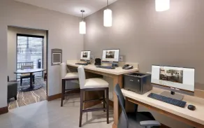 1 Bedroom | Free Breakfast. Pool & Hot Tub. Gym - Image 5