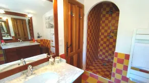 Casa de huéspedes con \"jardín forestal\", al pie del Mont Ventoux en Provenza - Image 3