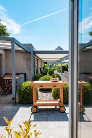 Abalona Hotel & Apartments - Image 4