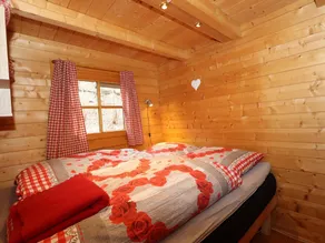 Alpine hut with a terrace and views - Image 3