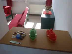 Large sunny Arpartment for 4 persons with balcony, Nature view, play street - Image 3