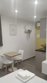 Suite \"gioia\" - Monolocale al Piano Terra - Image 4