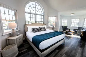 11-Bedroom Mansion with an Seasonal Outdoor Pool open now plus 10.5 bathrooms - Image 5