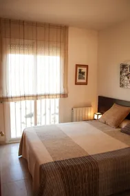 PENTHOUSE AVEC TERRASSES, PISCINE COMMUNAUTAIRE ET PARKING - Image 4